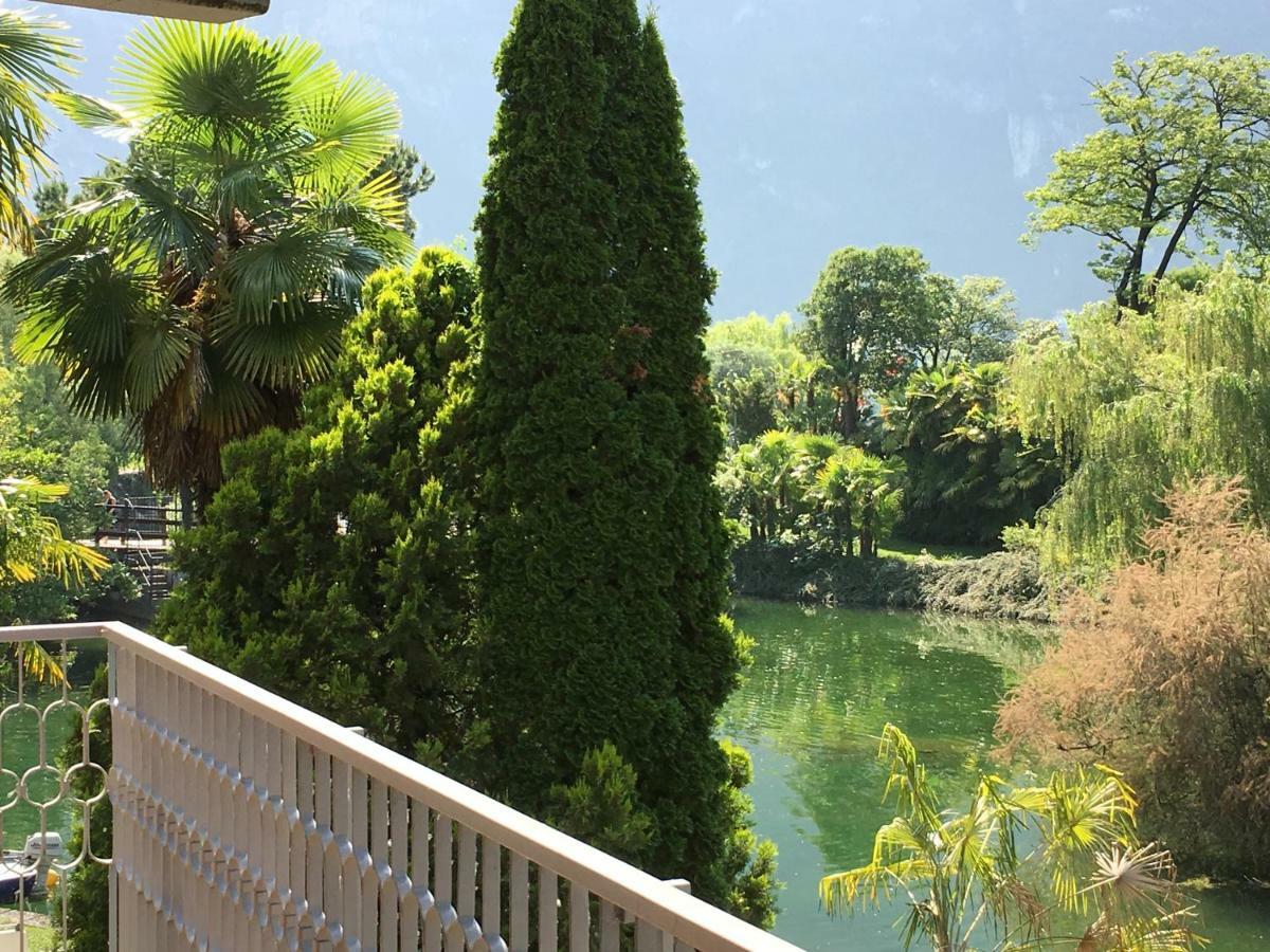 Appartamento Al Lago 加尔达湖滨 外观 照片